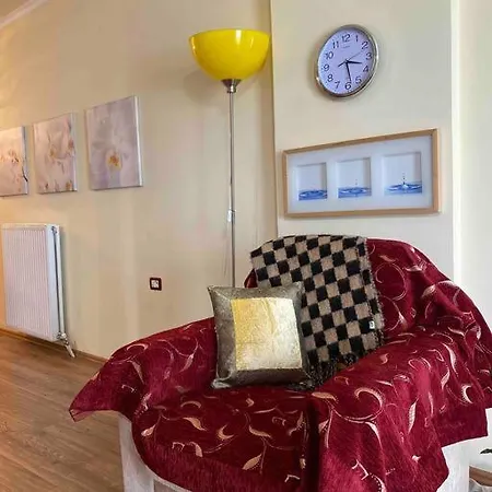 Cosy And Spacious 4u